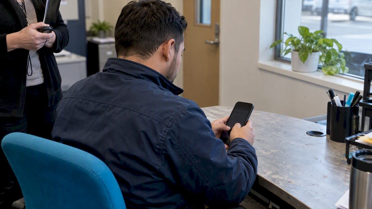 Pilot 6 fixes that cut CDL application abandonment for FedEx recruiters