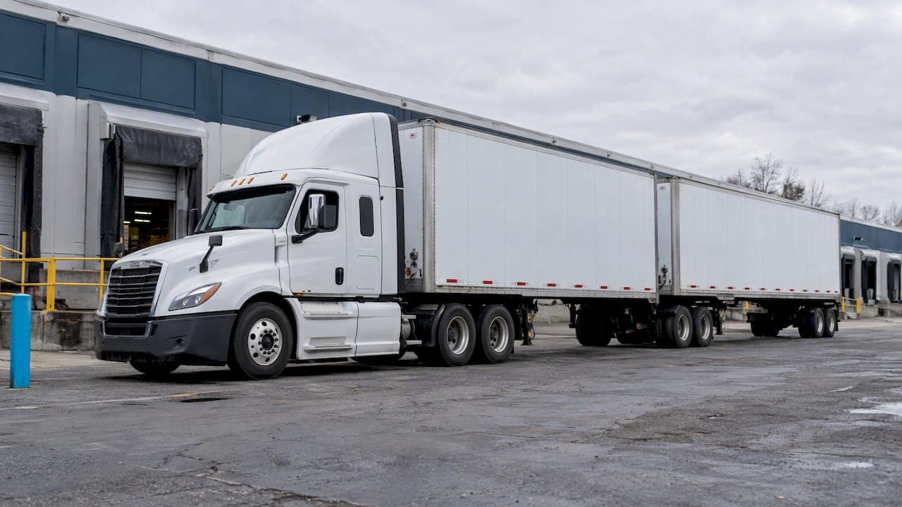 Doubles and Triples Endorsement Hiring: A FedEx Guide
