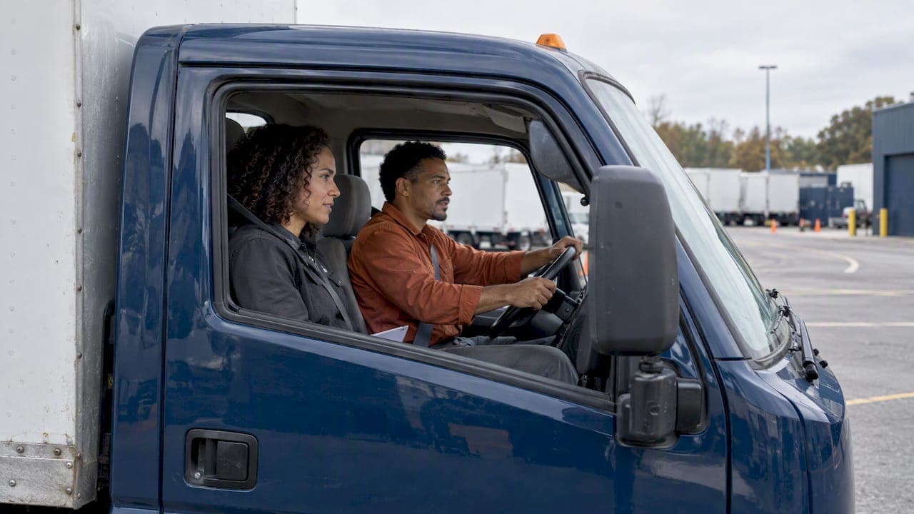 Seasonal Driver Hiring Plan for FedEx Service Providers